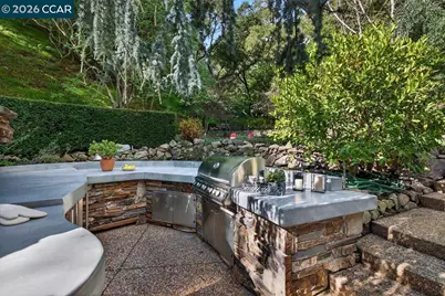 20 Monticello Ct, Lafayette, CA 94549 - Photo 42