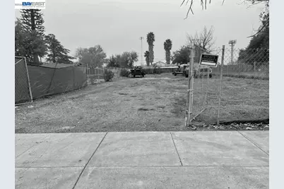 522 Grant Line Rd, Tracy, CA 95376 - Photo 2