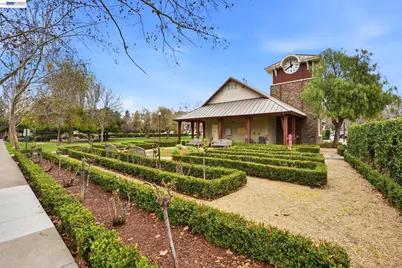 48962 Woodgrove Cmn, Fremont, CA 94539 - Photo 40