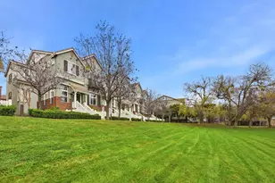 48962 Woodgrove Common, Fremont, CA 94539 - Photo 2