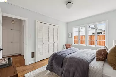 140 Cambridge Way, Piedmont, CA 94611 - Photo 32