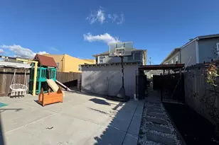 2021 Mitchell St, Oakland, CA 94601 - Photo 18