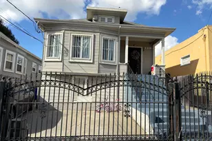 2021 Mitchell St, Oakland, CA 94601 - Photo 2