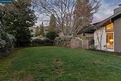 475 Dalewood Dr, Orinda, CA 94563 - Photo 44