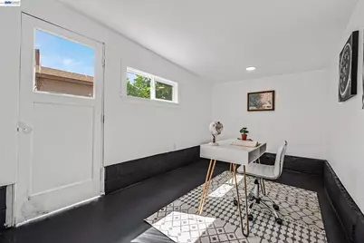 5407 Roberts Ave, Oakland, CA 94619 - Photo 12