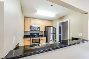 6400 Christie Ave, Emeryville, CA 94608 - Photo 40