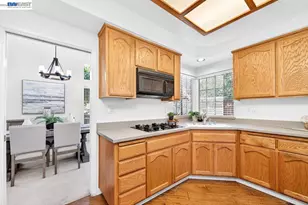 579 Amberwood Way, Livermore, CA 94551 - Photo 18