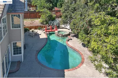 579 Amberwood Way, Livermore, CA 94551 - Photo 4