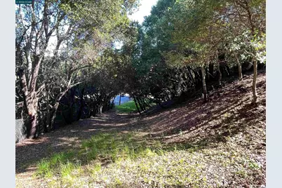 6 Brookwood, Orinda, CA 94563 - Photo 2