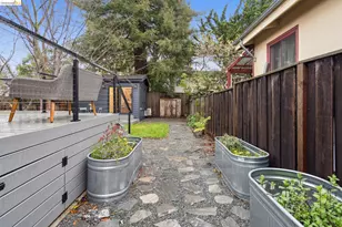 3545 Redding St, Oakland, CA 94619 - Photo 28