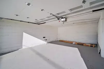 14644 Saturn Dr, San Leandro, CA 94578 - Photo 32