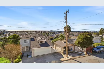 14644 Saturn Dr, San Leandro, CA 94578 - Photo 4