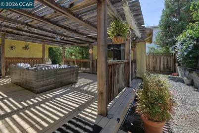 645 Keith Ct, Walnut Creek, CA 94597 - Photo 28