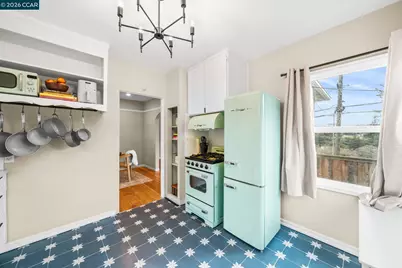3649 Shone Ave, Oakland, CA 94605 - Photo 8