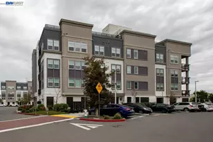 2885 Tradewind Dr, Alameda, CA 94501 - Photo 2