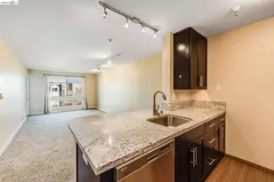 6400 Christie Ave, Emeryville, CA 94608 - Photo 4