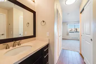 6400 Christie Ave, Emeryville, CA 94608 - Photo 14