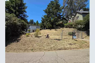 6971 Bristol Drive, Berkeley, CA 94705 - Photo 1