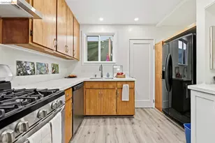 946 Kains Ave, Albany, CA 94706 - Photo 10