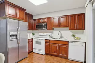 779 Bonita Pl, San Jose, CA 95116 - Photo 10