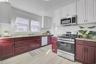 5718 Adeline St, Oakland, CA 94608 - Photo 26