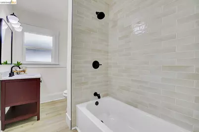 5718 Adeline St, Oakland, CA 94608 - Photo 12