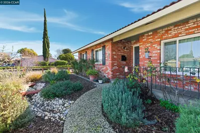 1194 Ventura Dr, Pittsburg, CA 94565 - Photo 4