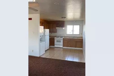 1304 62nd Ave, Oakland, CA 94621 - Photo 6