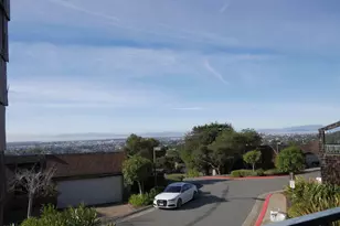 10 Sereno Cir, Oakland, CA 94619 - Photo 32