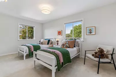 5861 Bernhard Ave, Richmond, CA 94805 - Photo 20