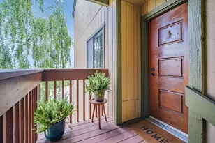 20111 Ridge, Castro Valley, CA 94546 - Photo 2