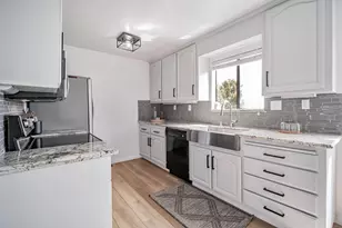 20111 Ridge, Castro Valley, CA 94546 - Photo 8