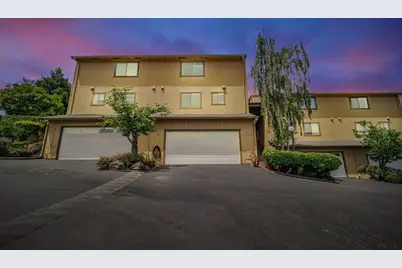 20111 Ridge #24, Castro Valley, CA 94546 - Photo 1