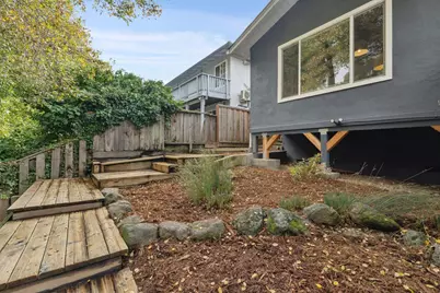 2566 Lancaster Rd, Hayward, CA 94542 - Photo 48