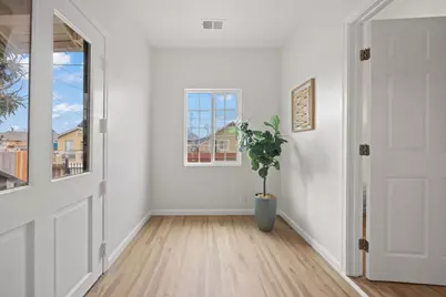 10306 Pippin St, Oakland, CA 94603 - Photo 4