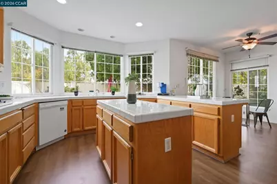 4729 Matterhorn Ct, Antioch, CA 94531 - Photo 6