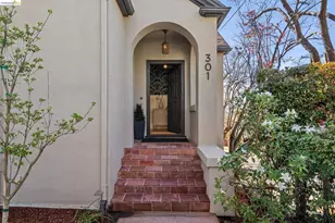 301 El Cerrito Ave, Piedmont, CA 94611 - Photo 2