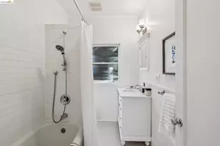 301 El Cerrito Ave, Piedmont, CA 94611 - Photo 20