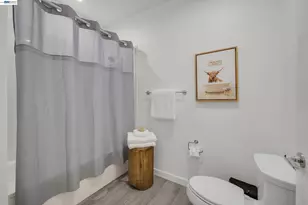 5630 Central Pkwy, Dublin, CA 94568 - Photo 30