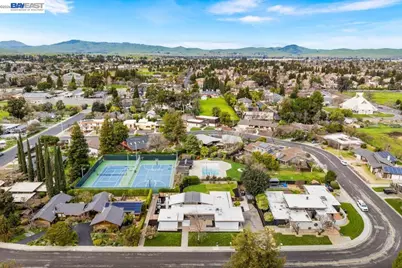 4669 Almond Cir, Livermore, CA 94550 - Photo 58