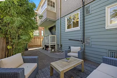 2935 Florence, Berkeley, CA 94705 - Photo 12