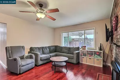 3124 Mount Diablo St, Concord, CA 94518 - Photo 4