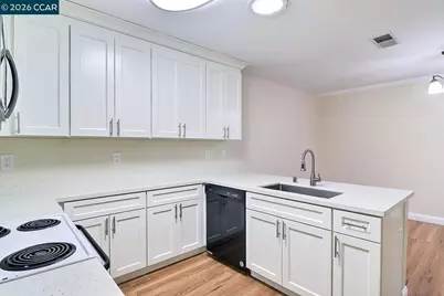 116 Woodview Ct, Martinez, CA 94553 - Photo 12