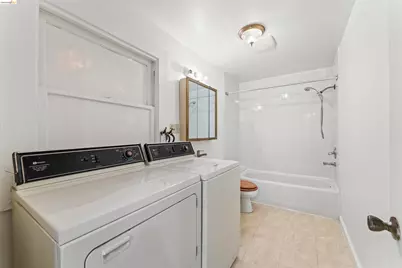 811 Grand Ave, Oakland, CA 94607 - Photo 8