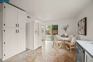 880 Madigan Ave, Concord, CA 94518 - Photo 12