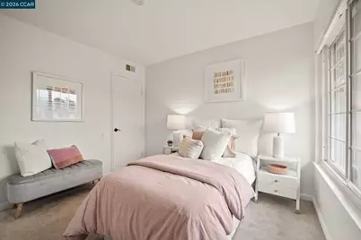 880 Madigan Ave, Concord, CA 94518 - Photo 16