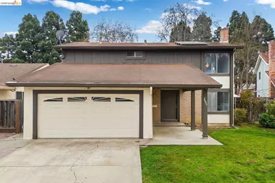 36957 Reynolds Dr, Fremont, CA 94536 - Photo 2