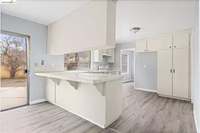 36957 Reynolds Dr, Fremont, CA 94536 - Photo 10