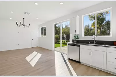 872 Pecan Tree Ln, Galt, CA 95632 - Photo 8