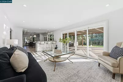 314 Draeger Dr, Moraga, CA 94556 - Photo 10